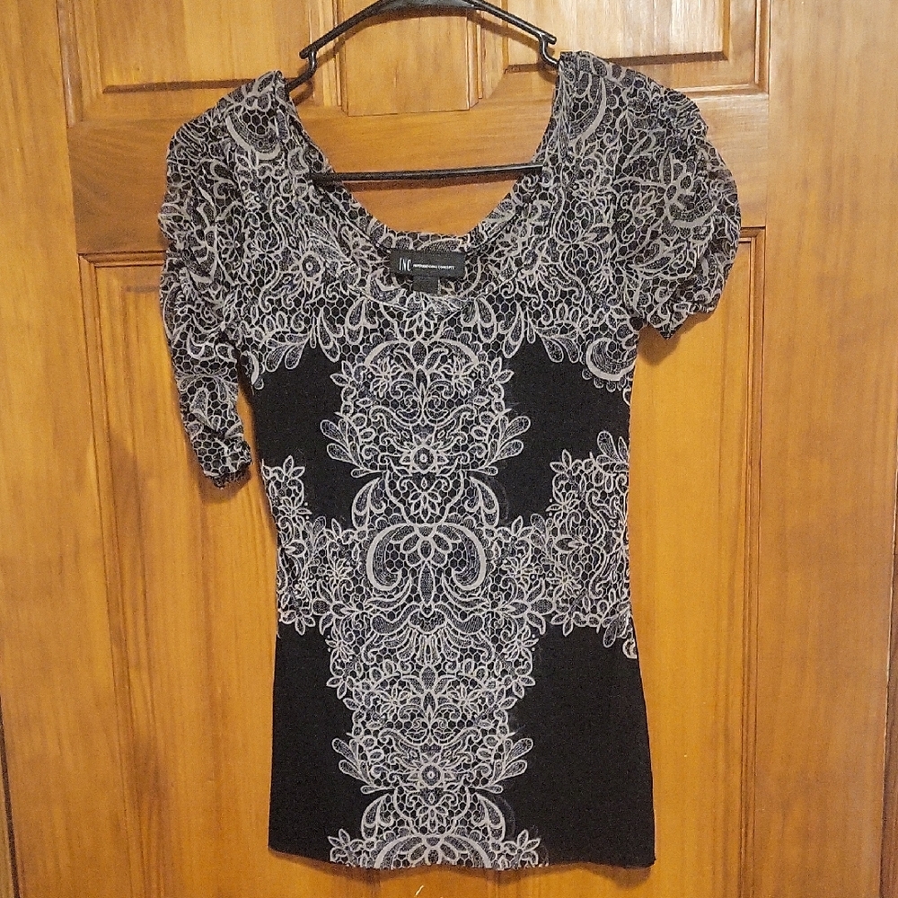 INC International Concepts Black and White Patterned Blouse
